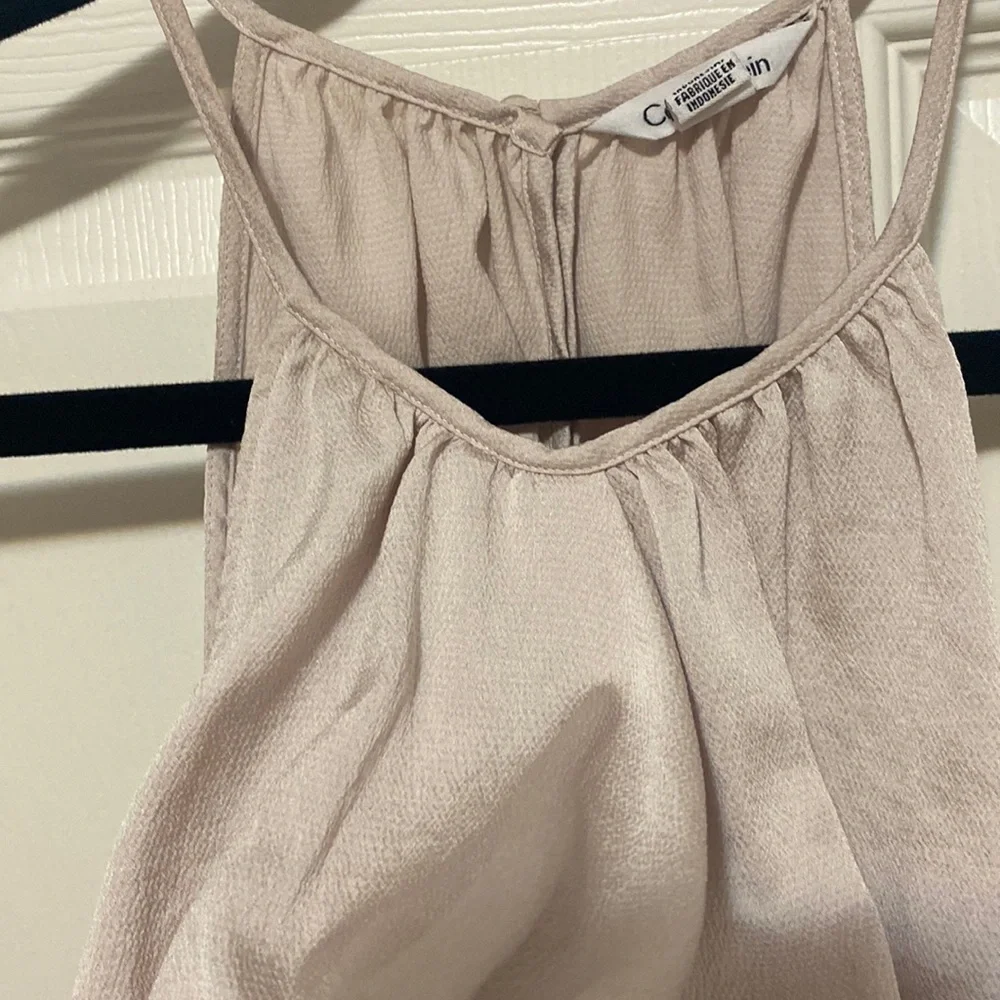 Calvin Klein size Medium - Picture 6 of 6